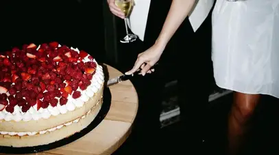Snow White Bakery