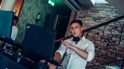 DJ Cezaris