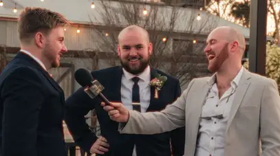 The Wedding Mic - Video Guestbook