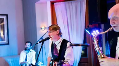 Andrew Healey Music