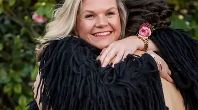 Melbourne Celebrant Julie