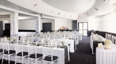 Atura Albury