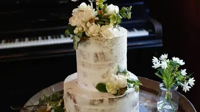 Cakes By Rosa