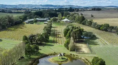 Glen Erin at Lancefield Vineyard Retreat