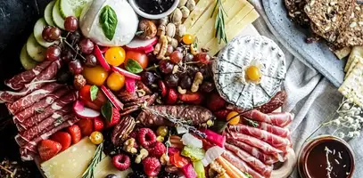 Labyrinth Catering