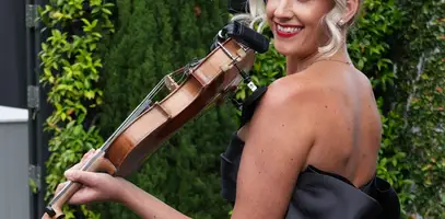 Tahnaya Wynne Violinist