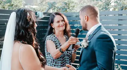 The Kiss By Melanie