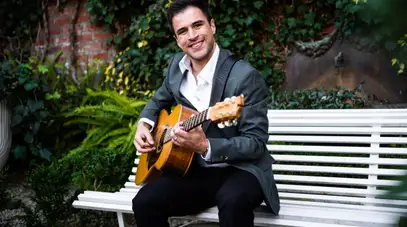 Trent Jansz - Acoustic Solo,DJ & MC