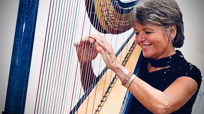 Vanessa McKeand (harpist) and MV2 (violin and harp)