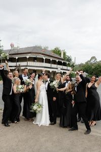 Seven Creeks Hotel