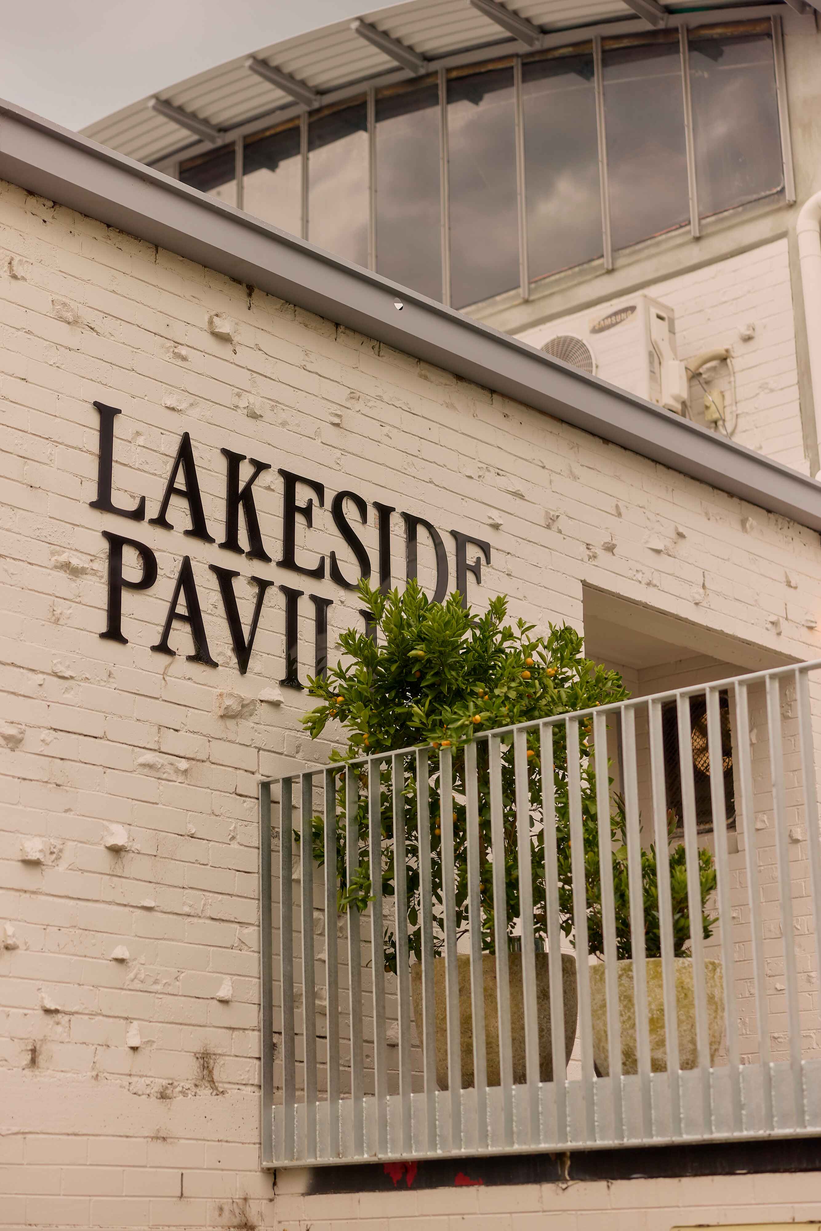 Lakeside Pavilion-2428830