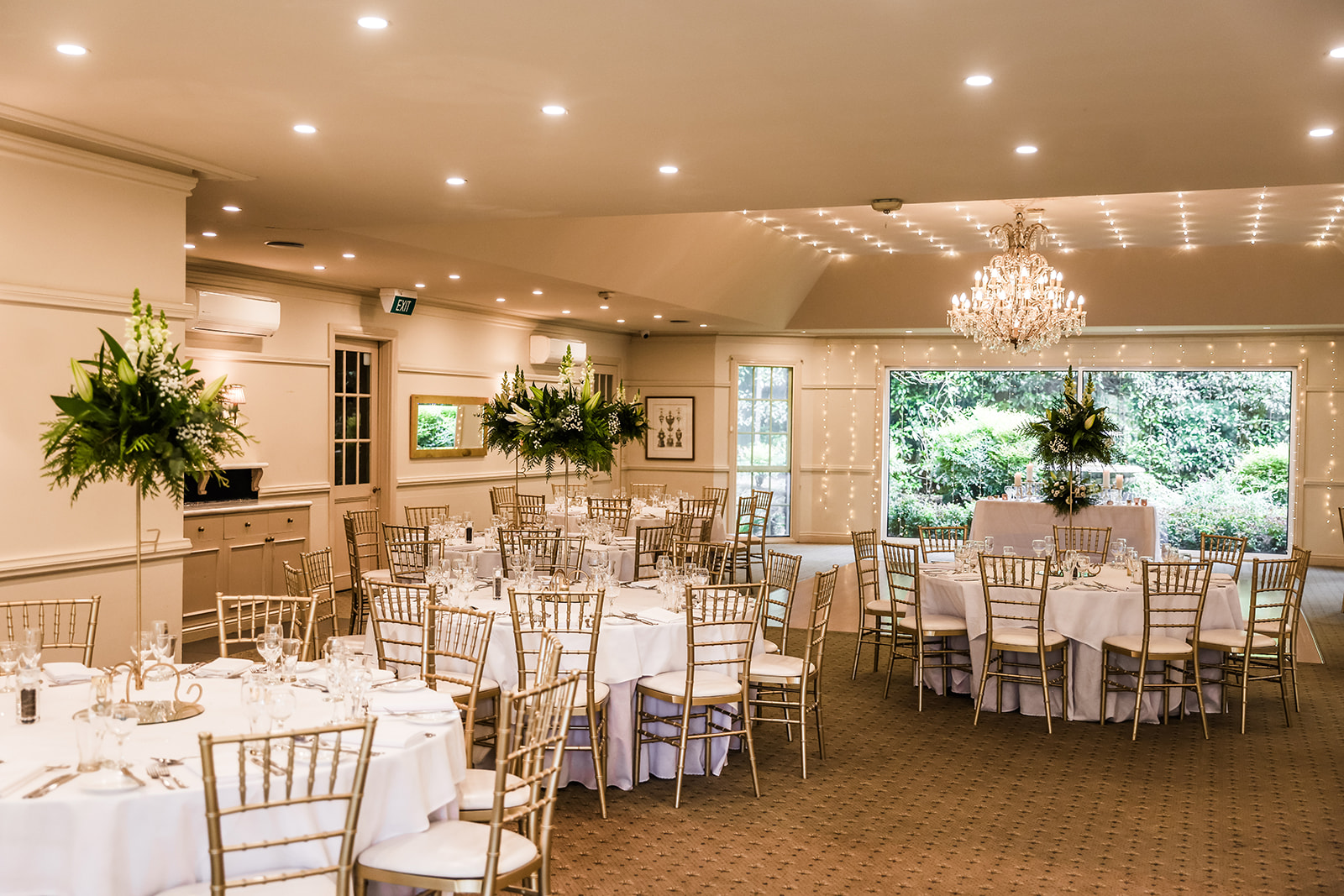 Elizabethan Lodge-2220703