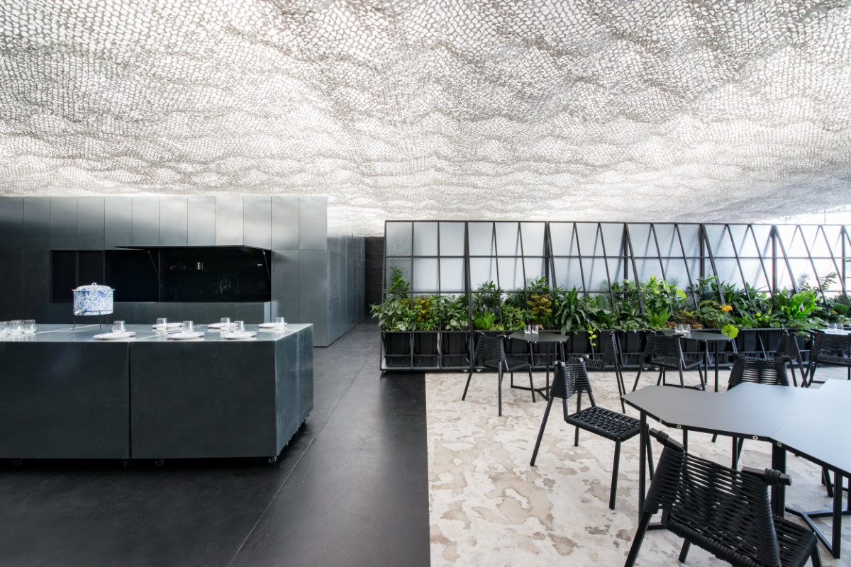 Space and Time Co-2398729