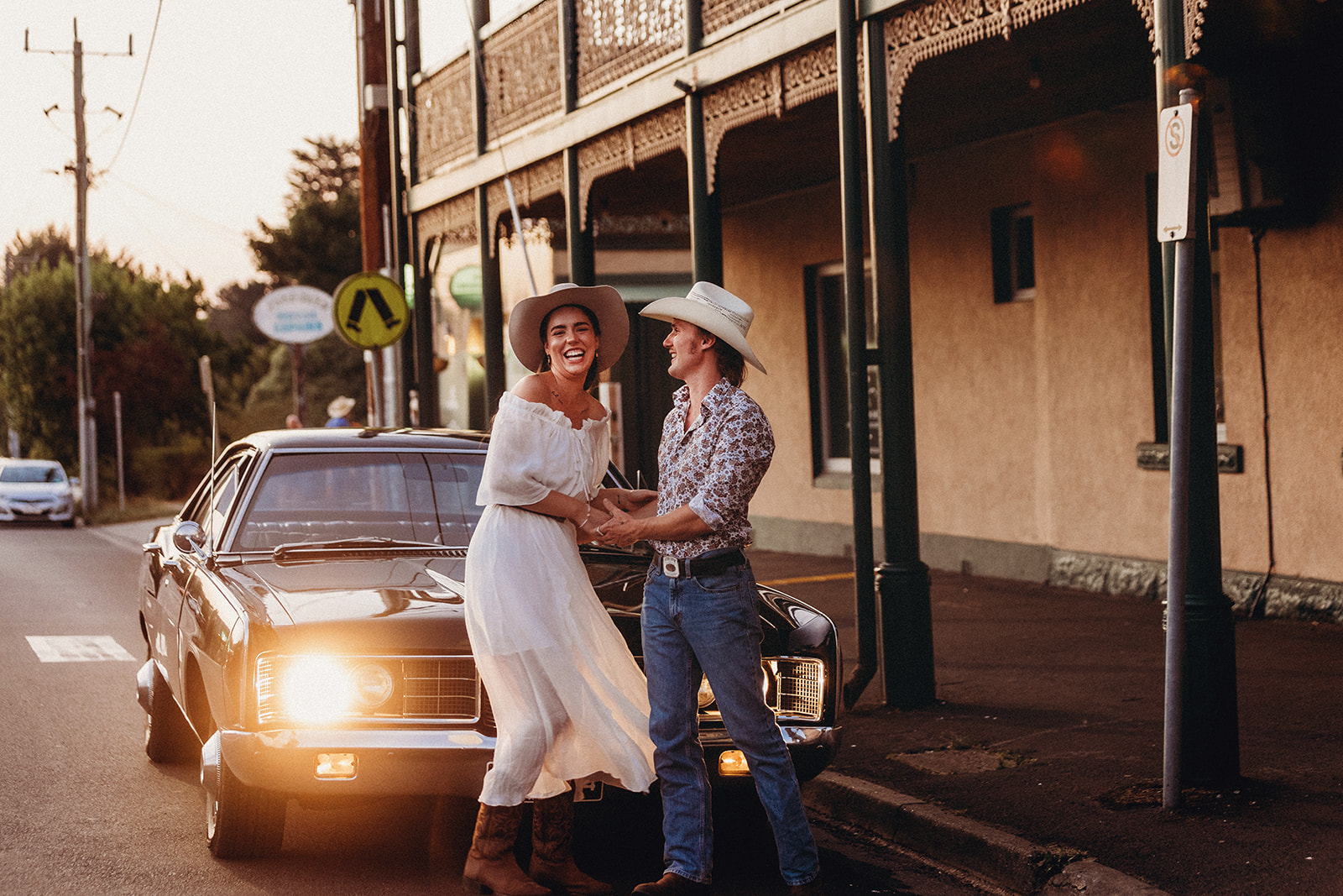 The Victoria Hotel Woodend-2465997