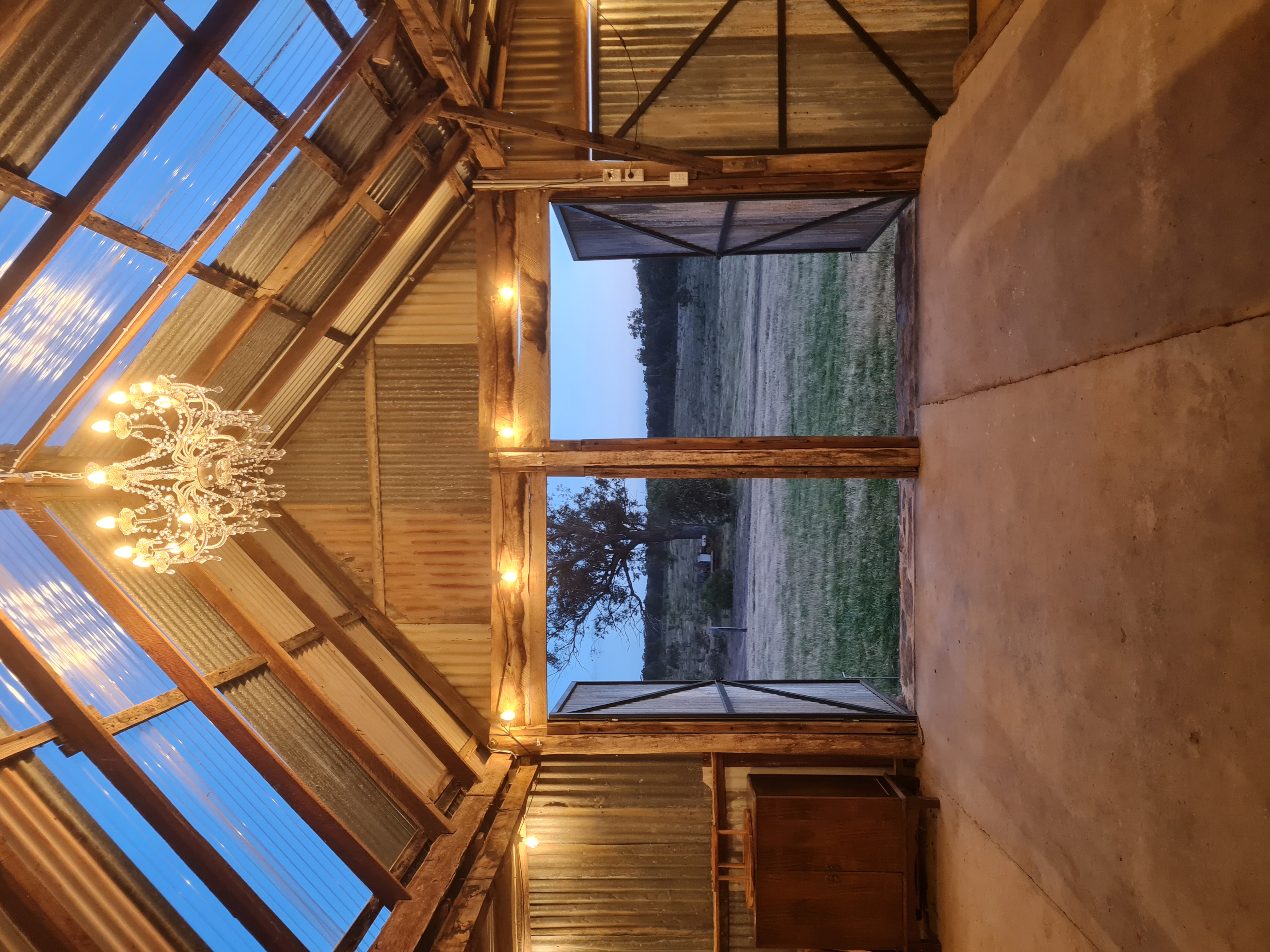 Tongbong Woolshed-2410436