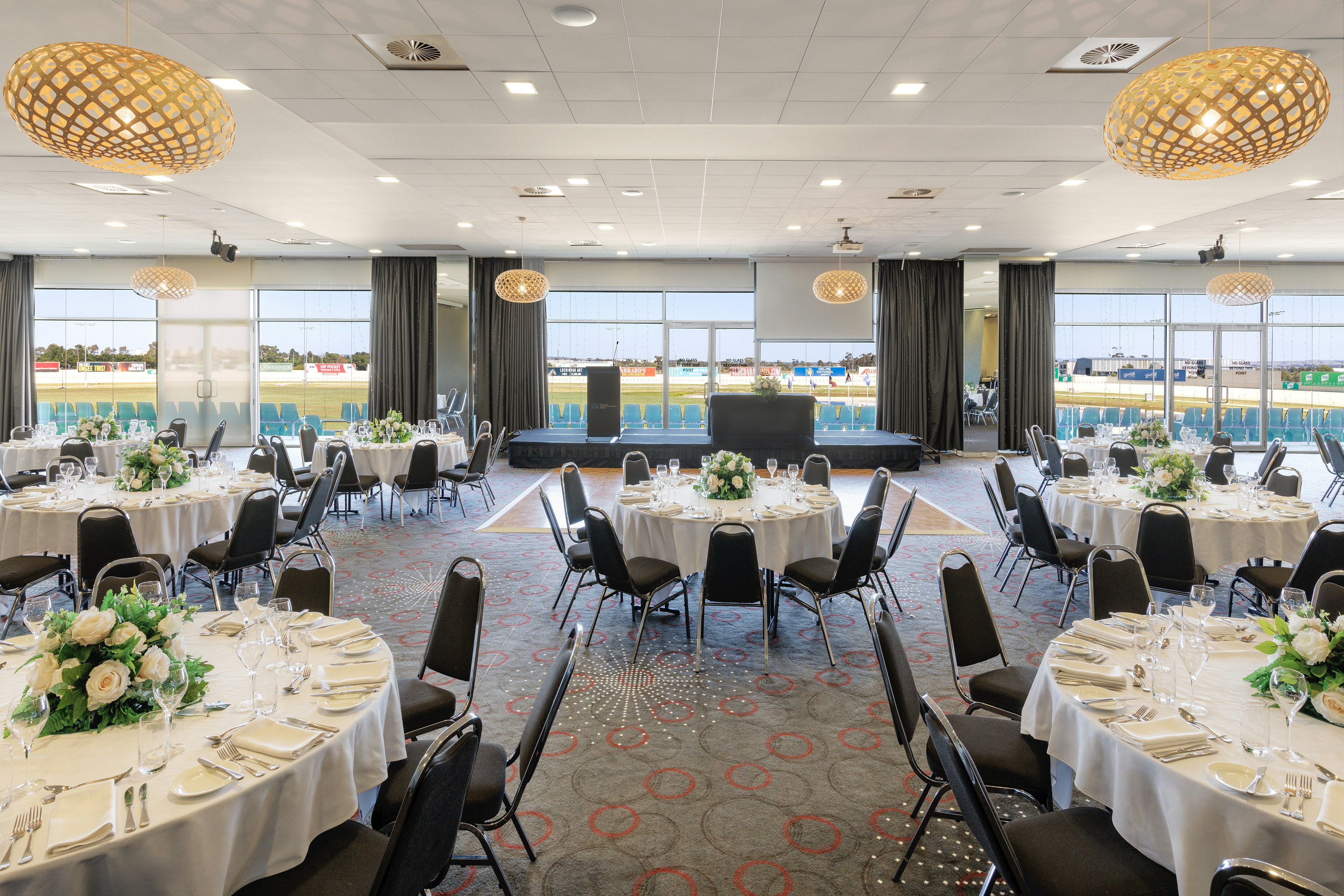 MELTON ENTERTAINMENT PARK-2371876