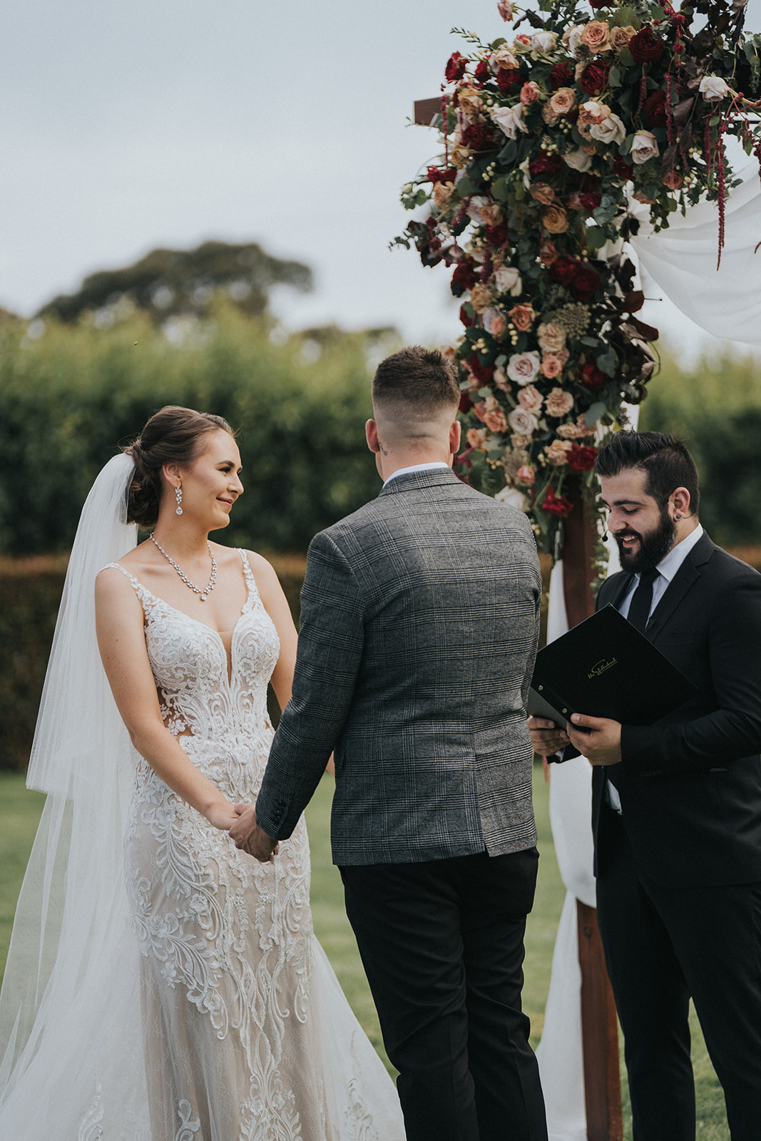 Marriage Celebrant | Wedding Ceremony, Wedding Vows and Wedding Celebrants