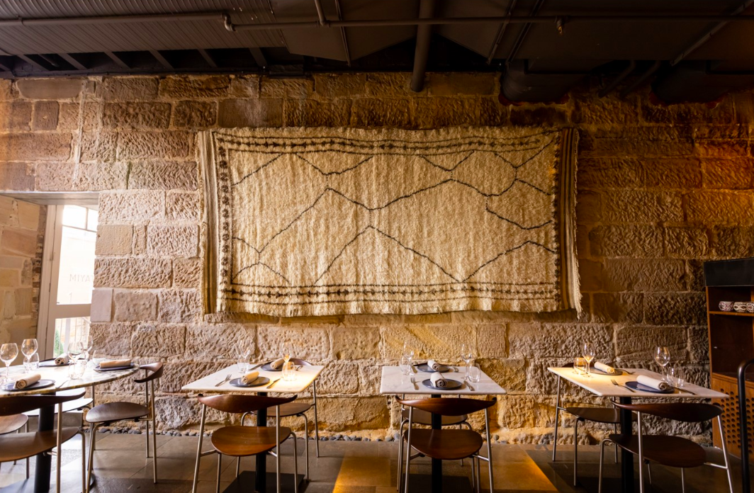 Harbour Rocks Hotel-2366373