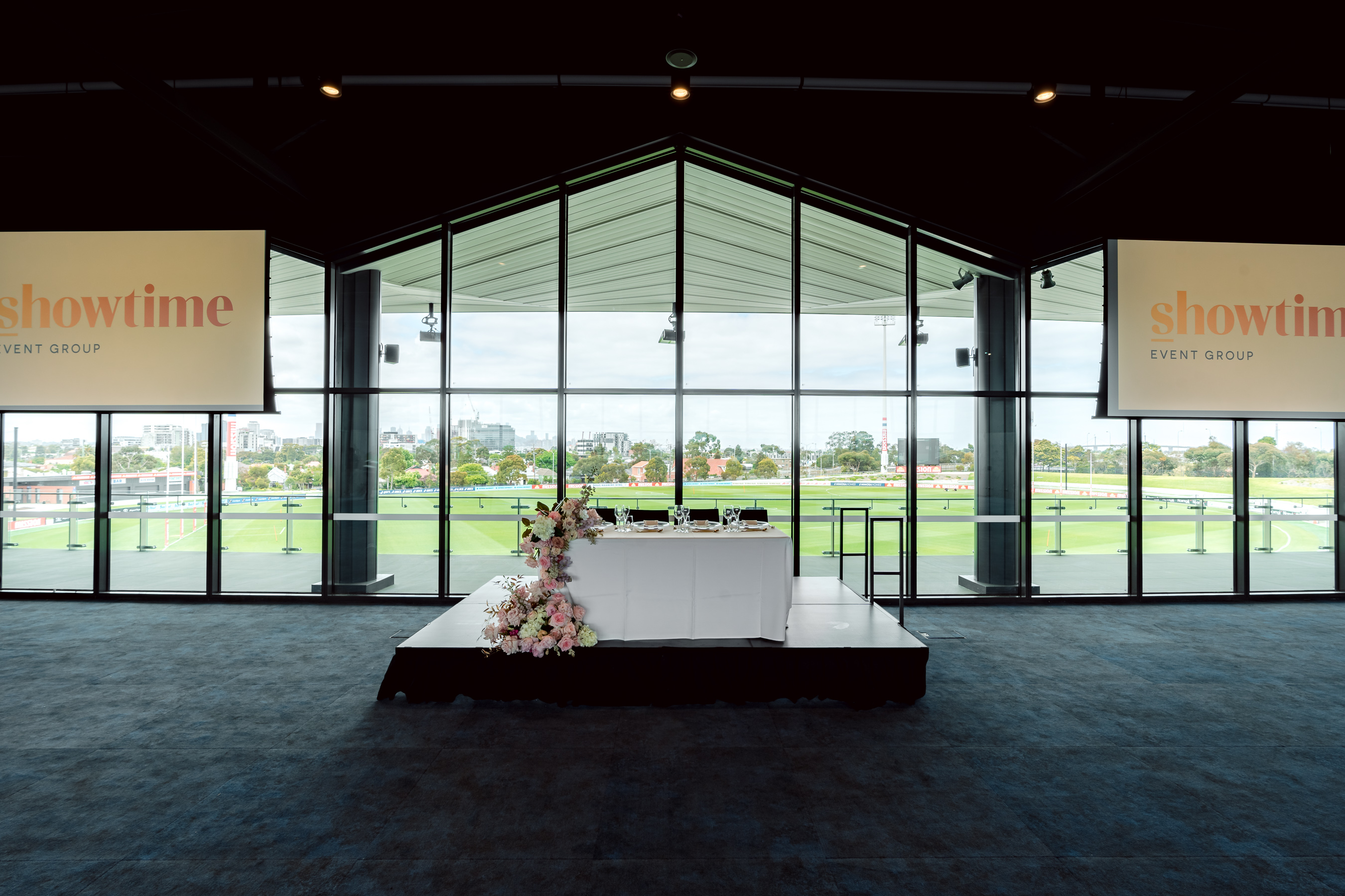 Western Grounds at Mission Whitten Oval-2412894