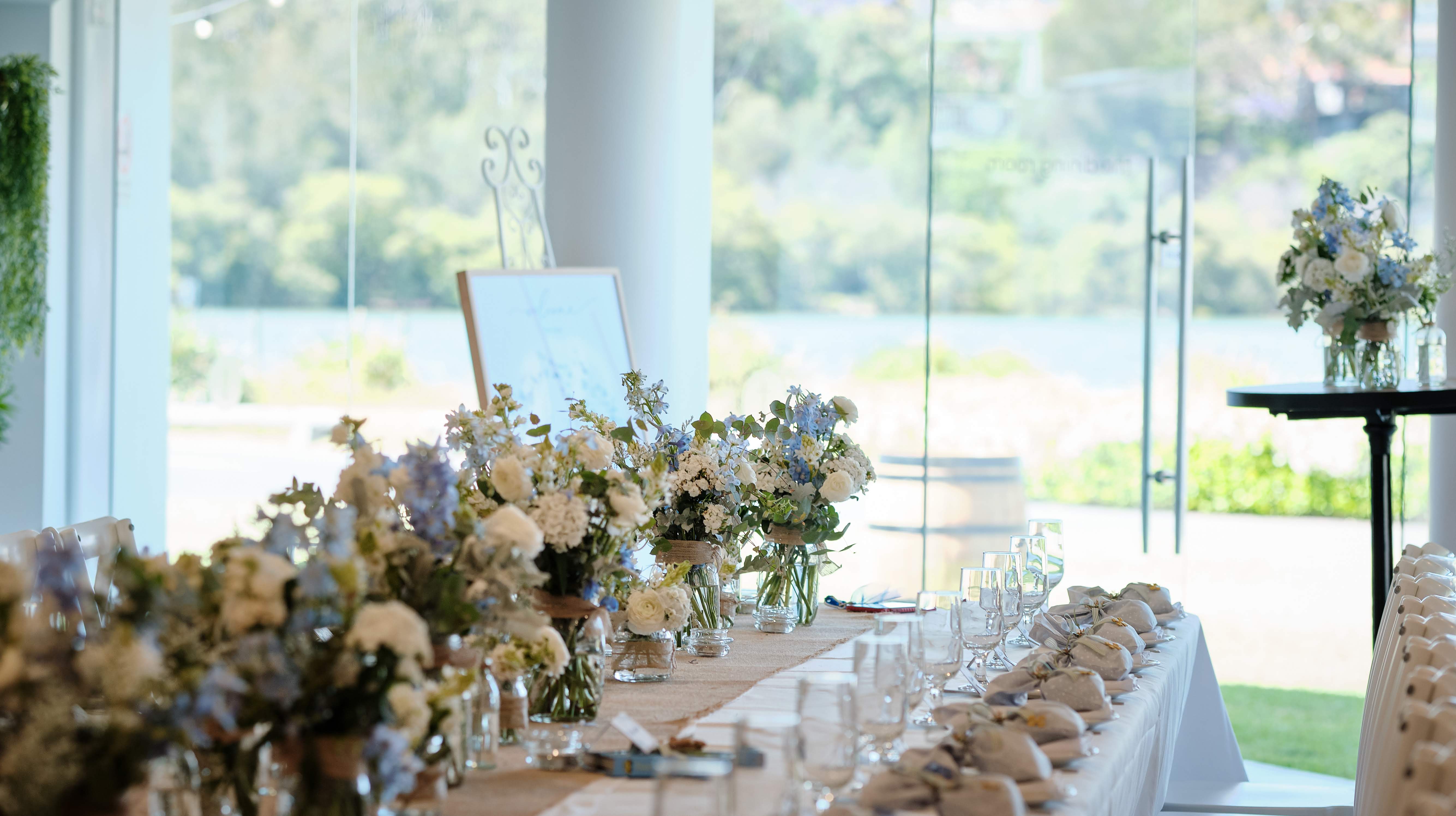 The Kyle Bay-2400356