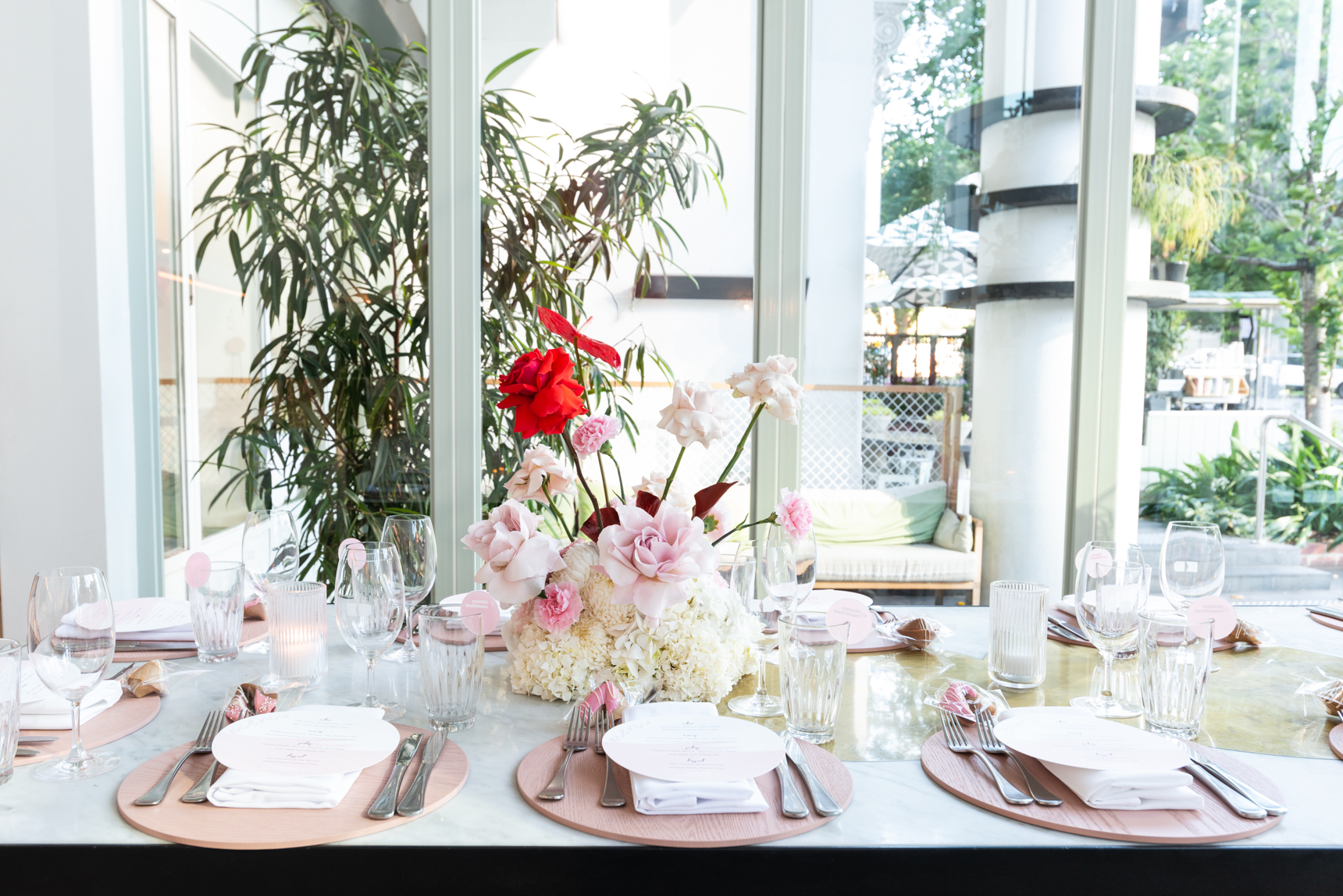 The Kettle Black-2274938