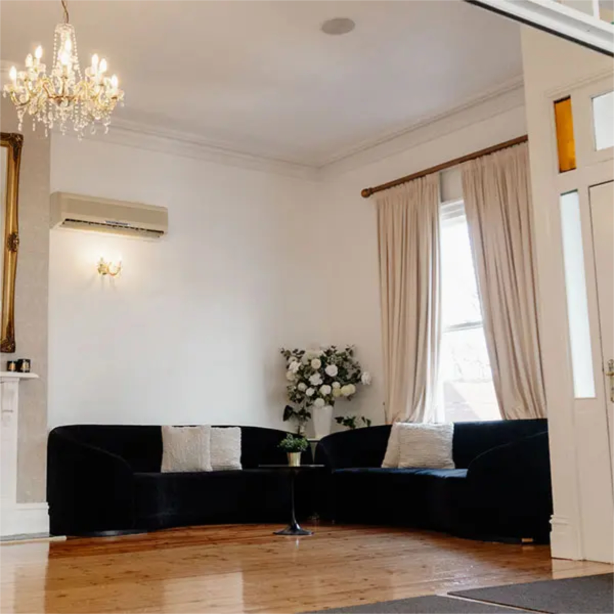 Normanby Manor-2488452