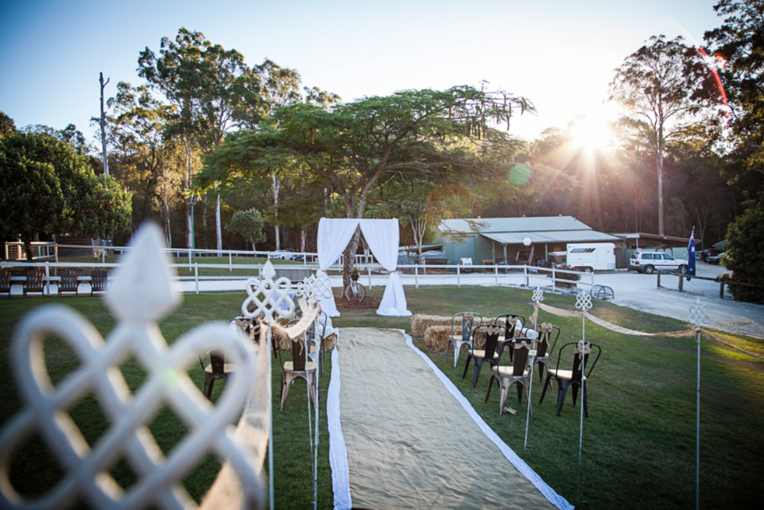 Paradise Country-2417597