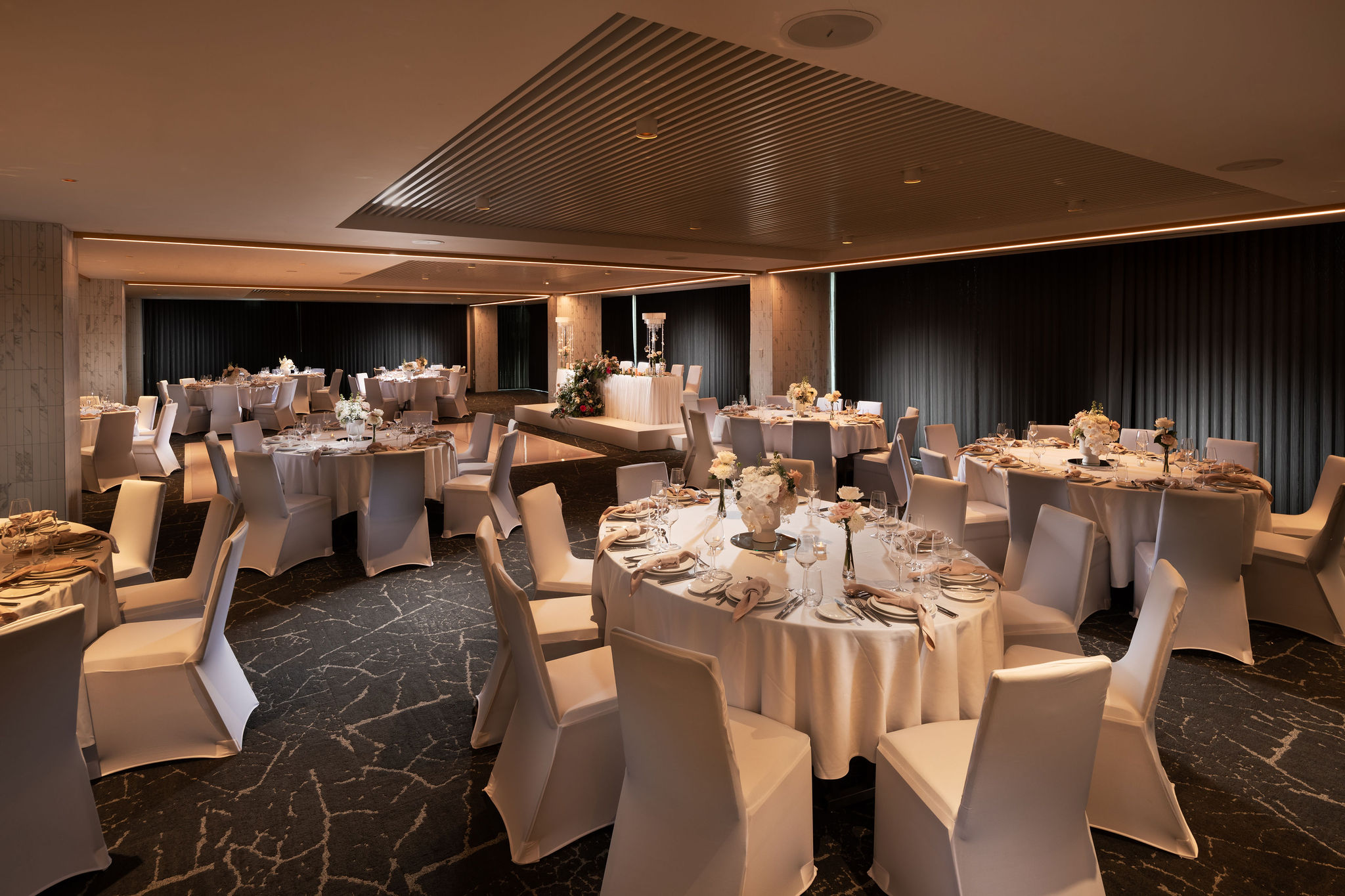 Crowne Plaza Adelaide-2417445