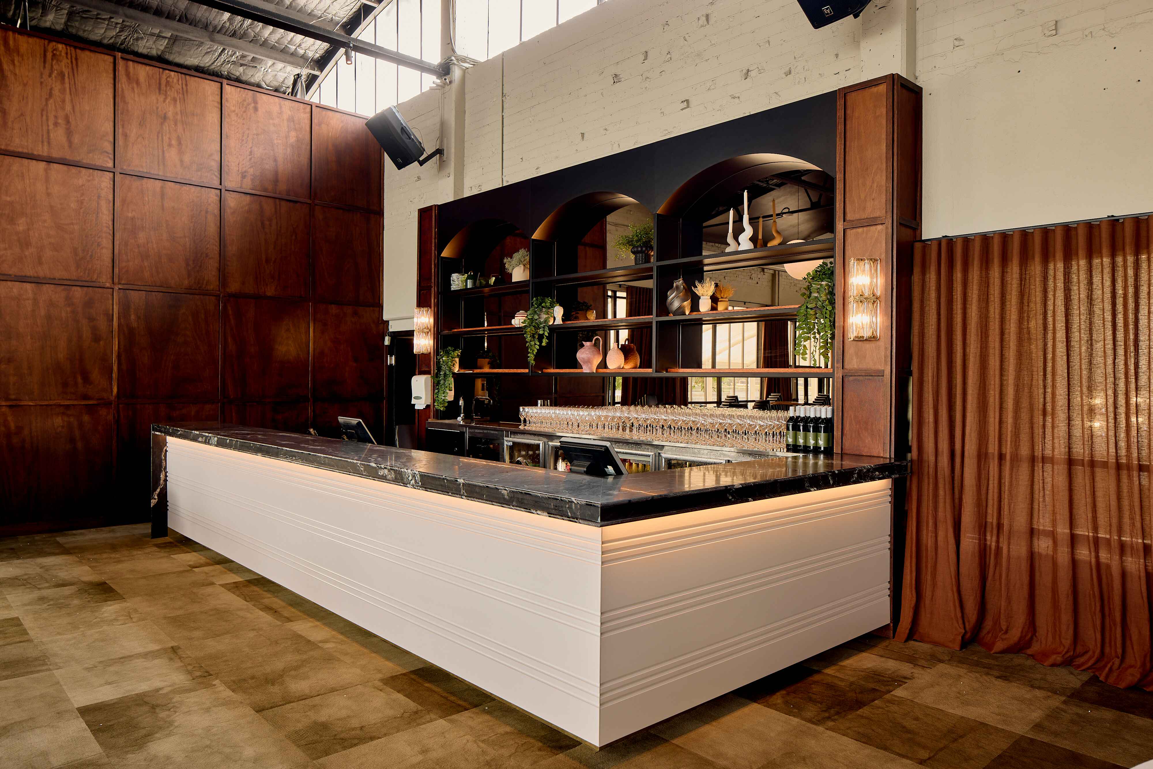 Lakeside Pavilion-2428833