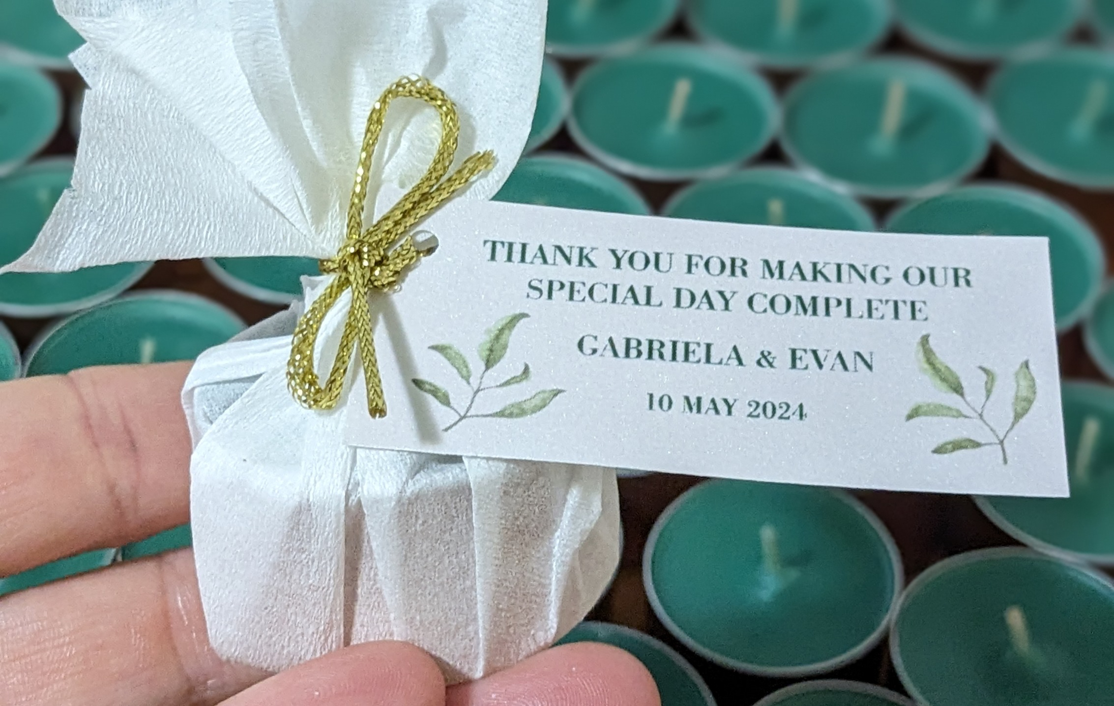 Adario's Flowers & Candles