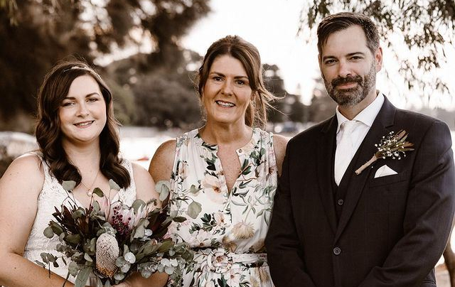 Lisa Jones Marriage Celebrant