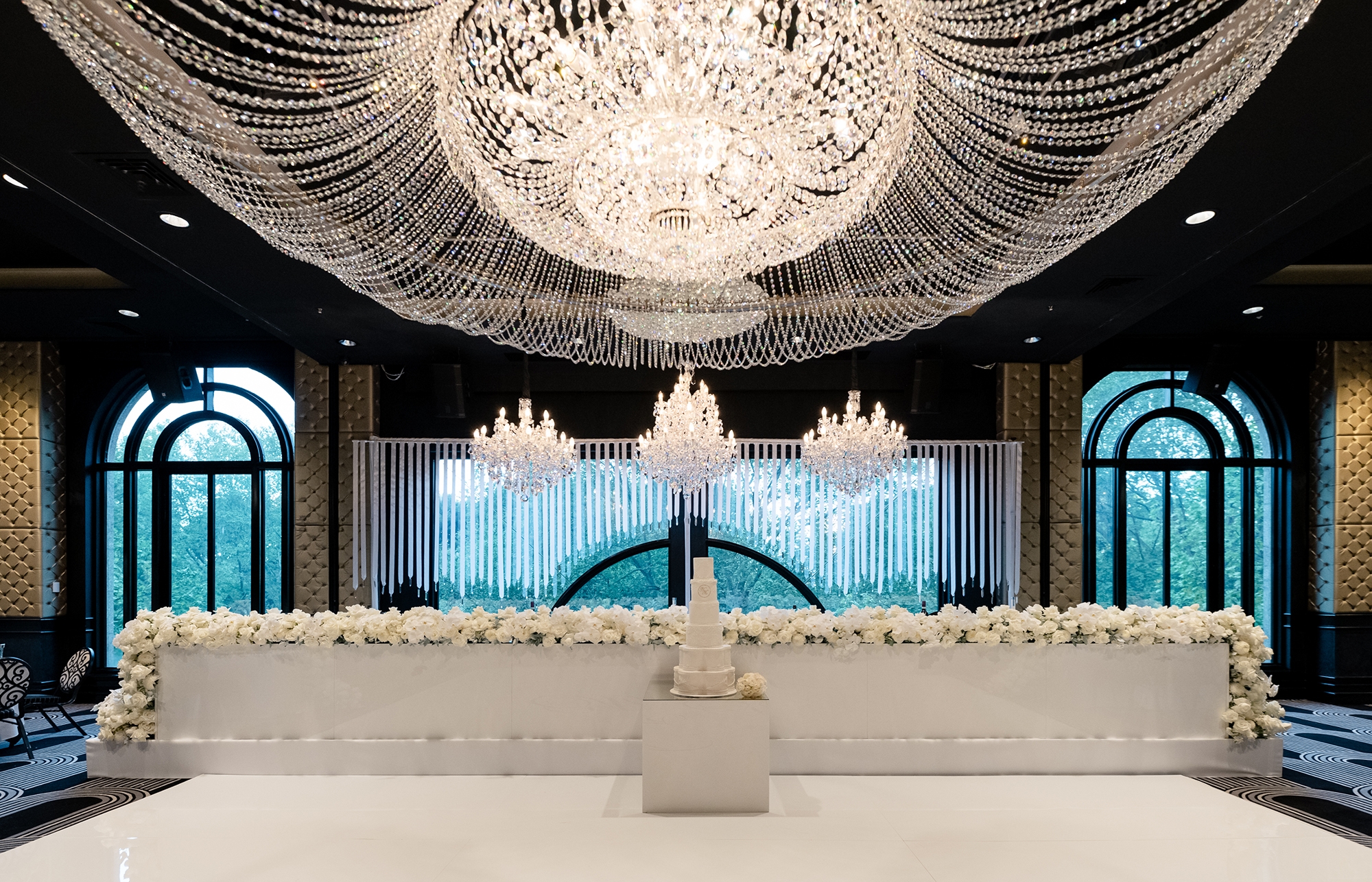 Doltone House - Hyde Park-1913019