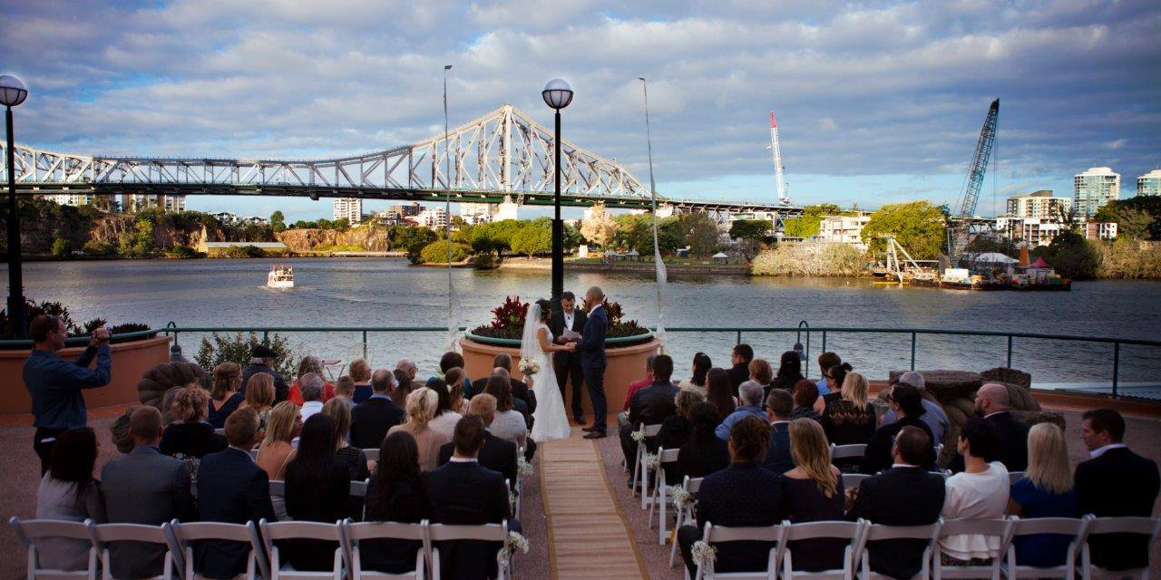 La Vue Waterfront Restaurant-1012214