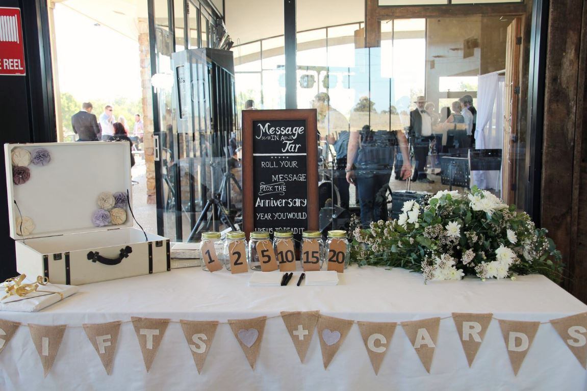 Kirwan's Bridge Estate-932767