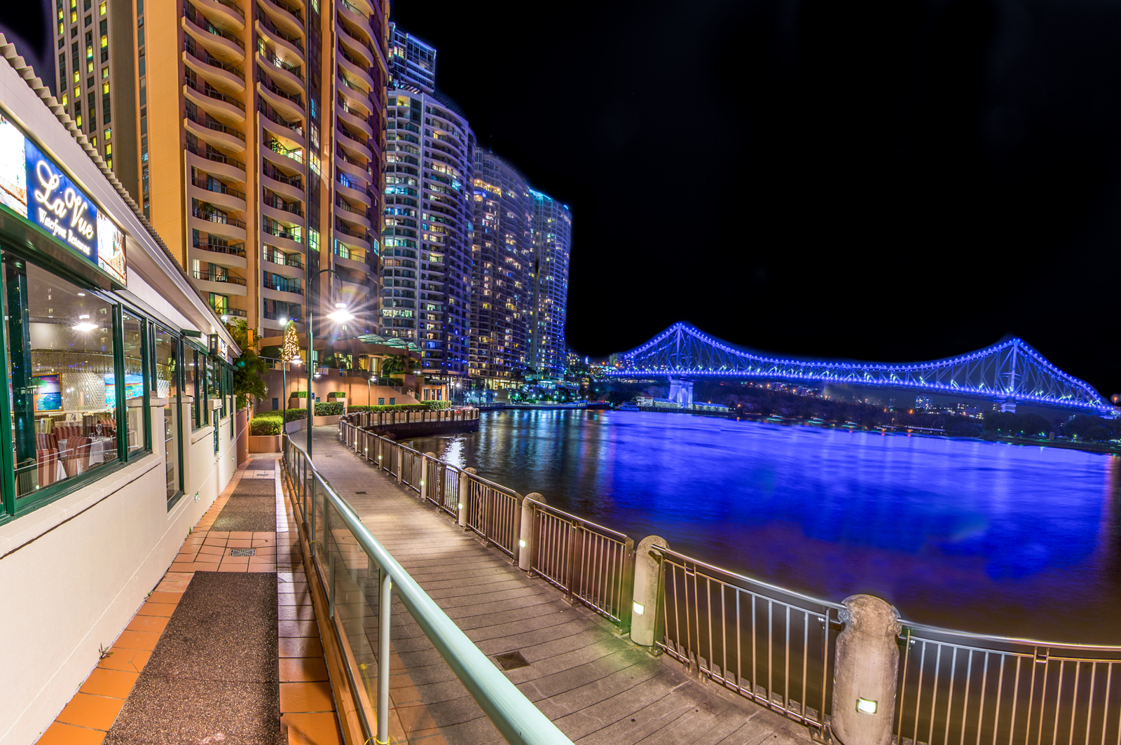 La Vue Waterfront Restaurant-1012520