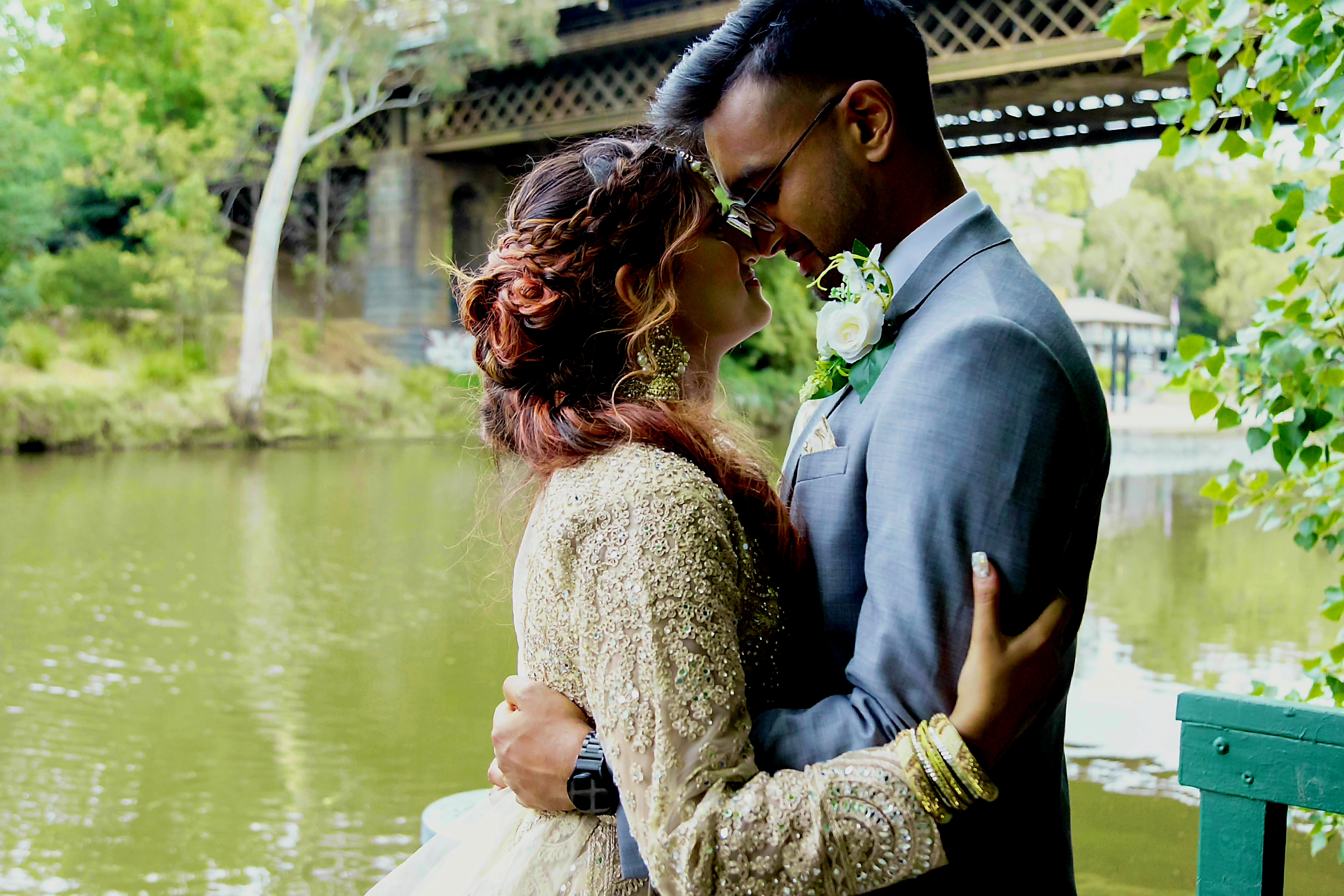 Amora Herencia Riverwalk Melbourne-2493101