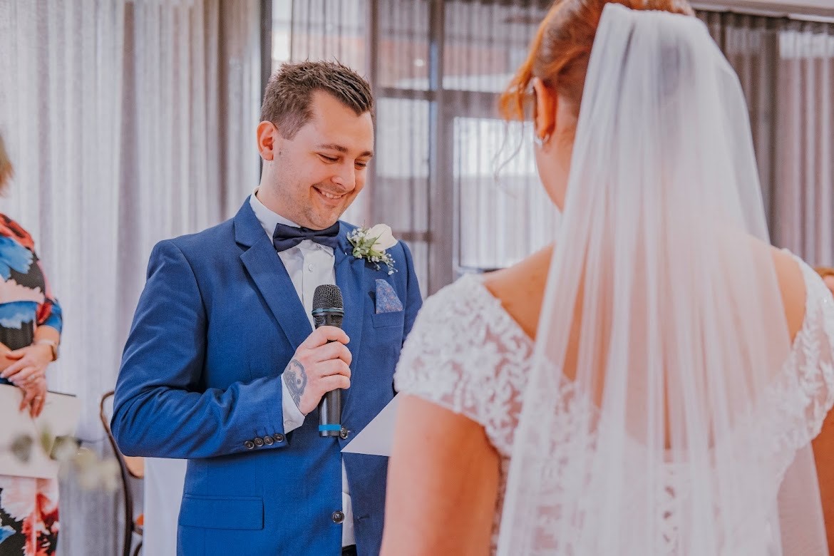 Amora Herencia Riverwalk Melbourne-2493097