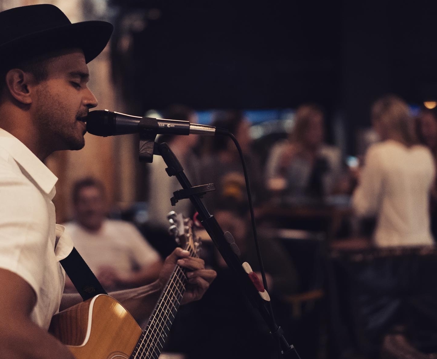 Sean K Acoustic & DJ