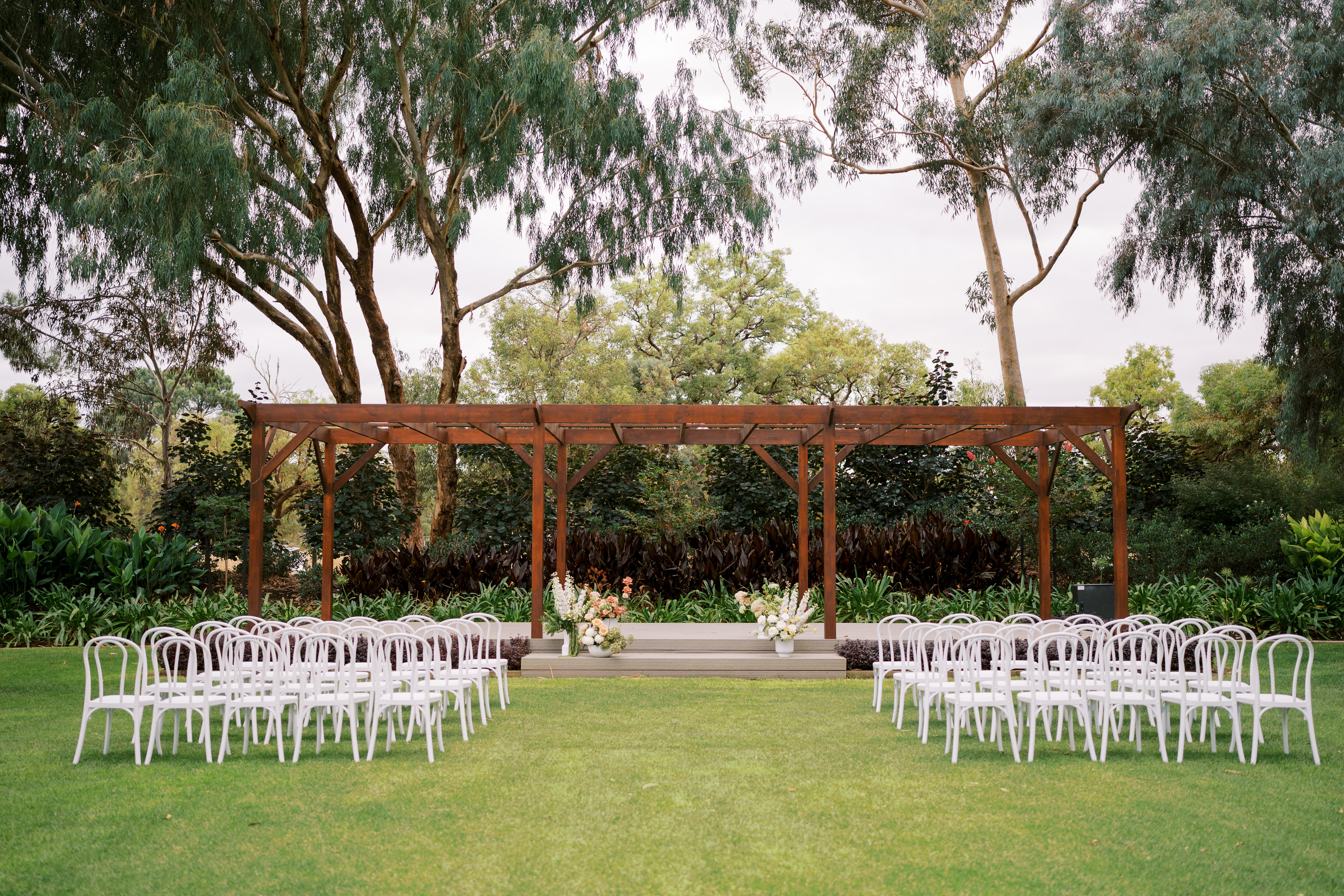 Bailey Brewing Co.-2416111