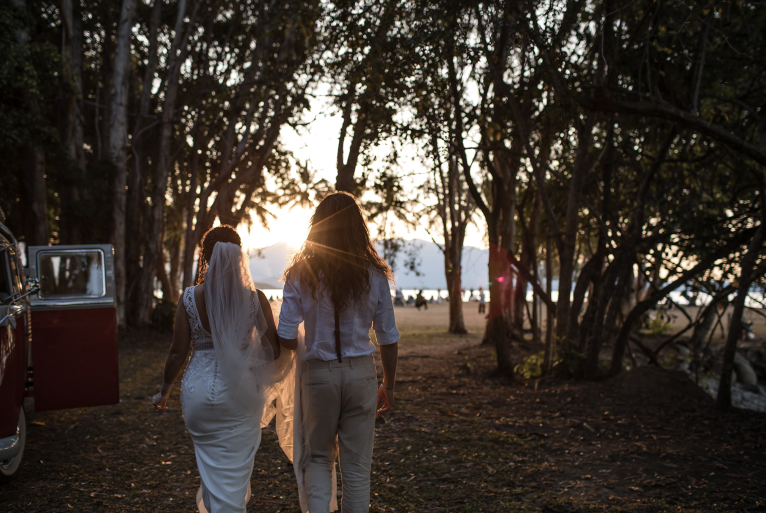 C'est Bon Cairns-2343573