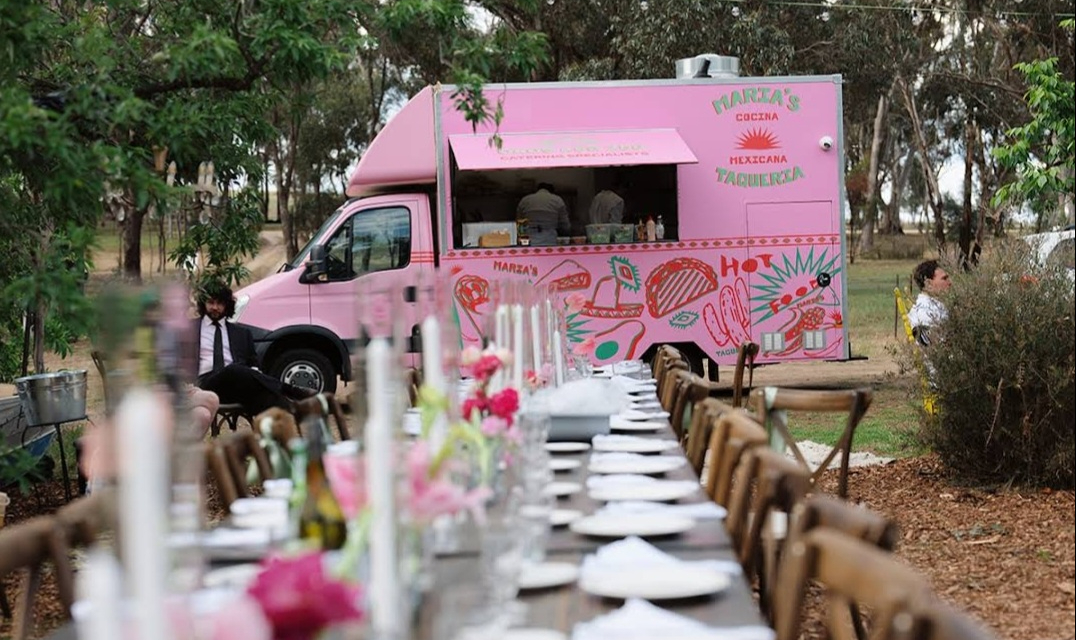 Cest Chick Catering Specialists