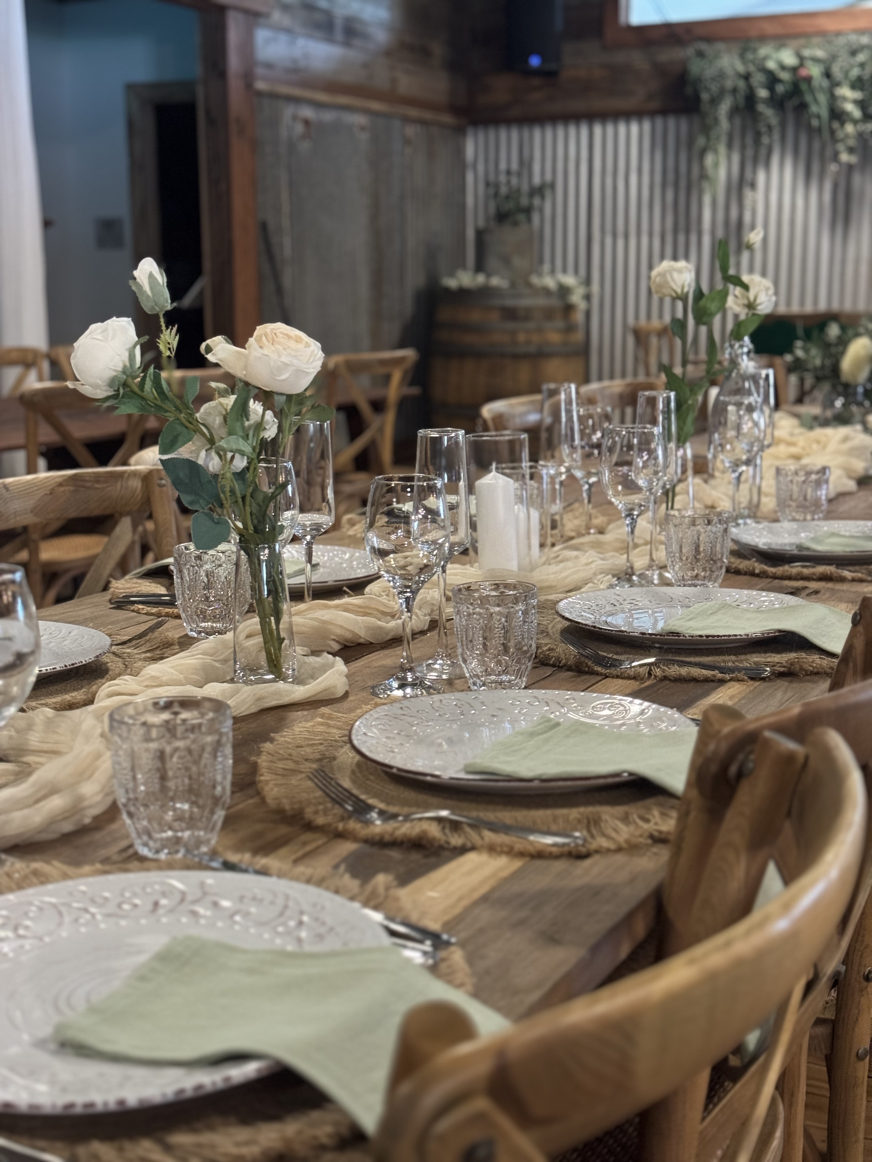 Clifton Woolshed-2500715