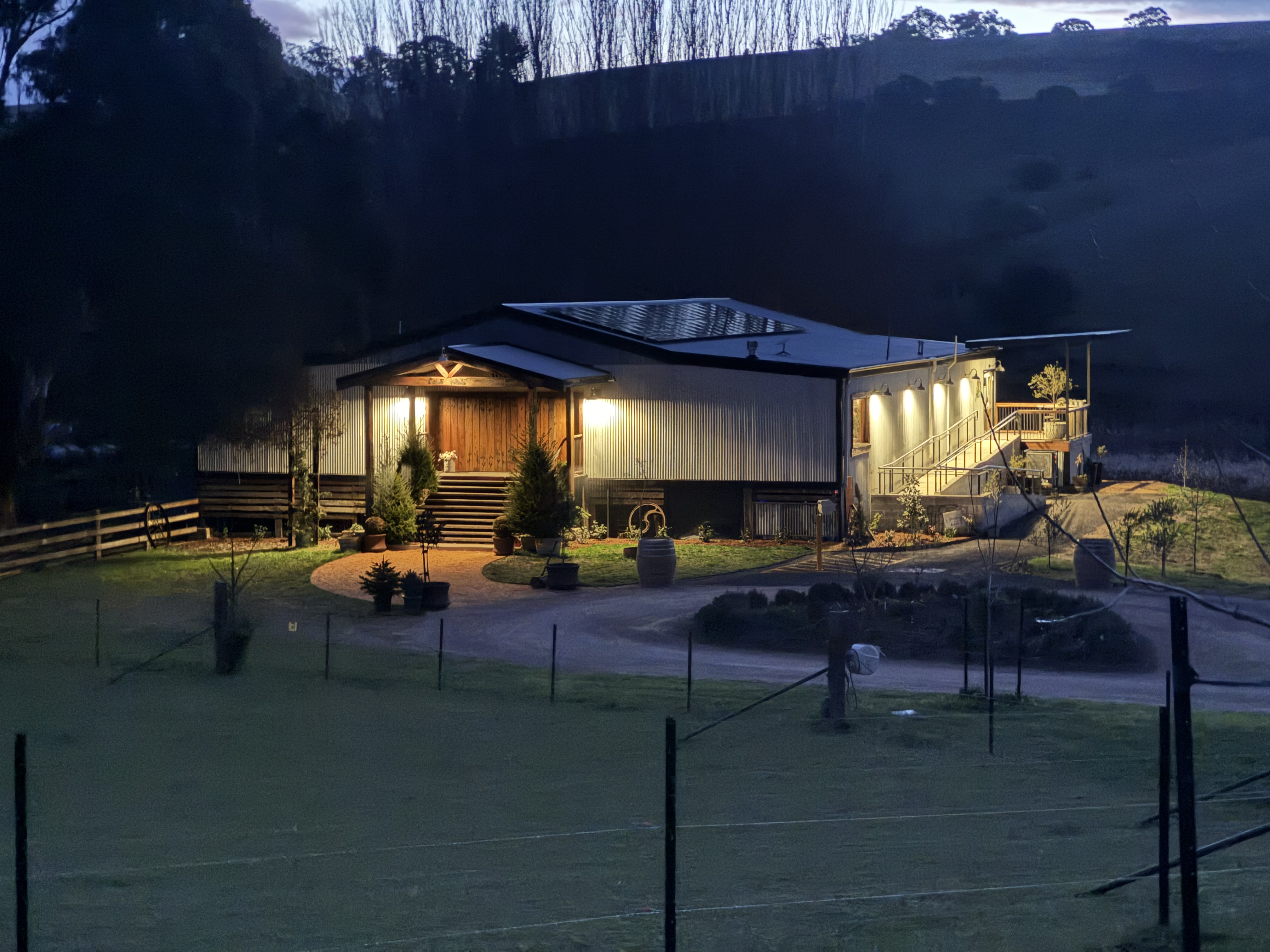 Clifton Woolshed-2468305