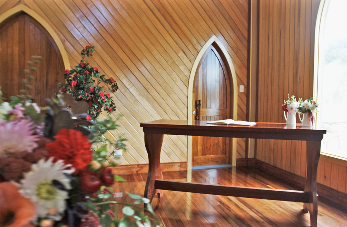 Natural Weddings at Natural Bridge-758273