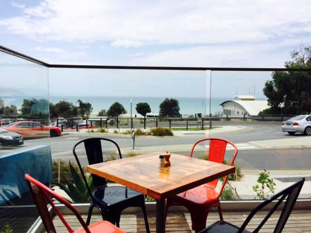 Lorne Central-785724