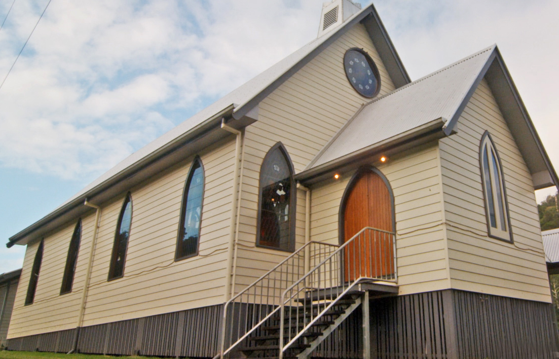 Natural Weddings at Natural Bridge-758271