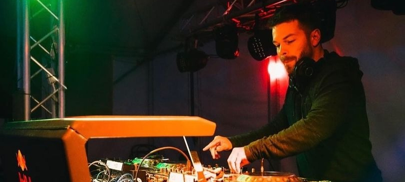 DJ Hayden Barlow