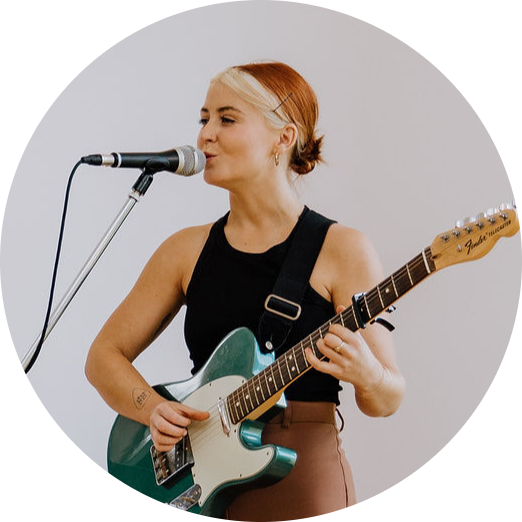 Eilish Ellen Live Music & DJ