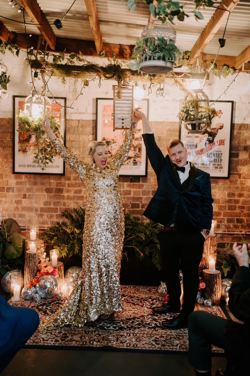 Electric Avenue & Mrs J Rabbits-2467101