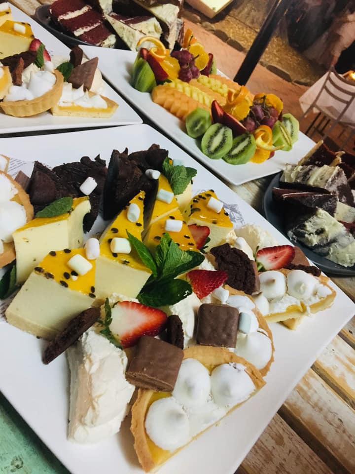 Ellis Beach Bar & Grill-2093327